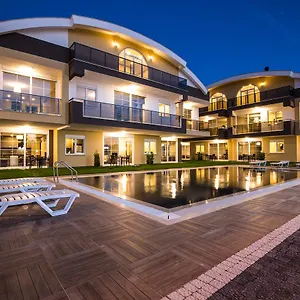 Lara Homes אנטליה